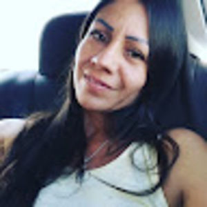 Meet your Posher, Diana marcela